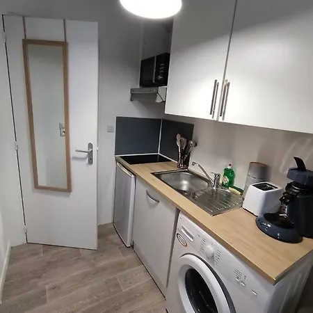 Le 5, Wifi, Parking, Centre Apartment Chateauroux Exterior photo